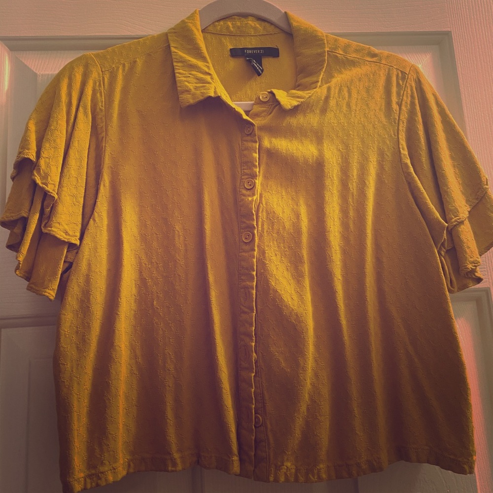 Forever21 Button up Crop Top